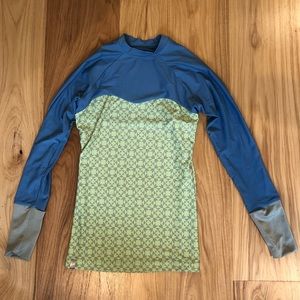 Seea rash guard in Medium